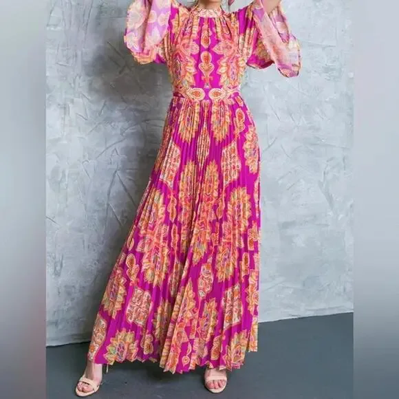 NWT High Neck Pink and Orange Paisley Pleated Open Back Maxi Dress Size XL